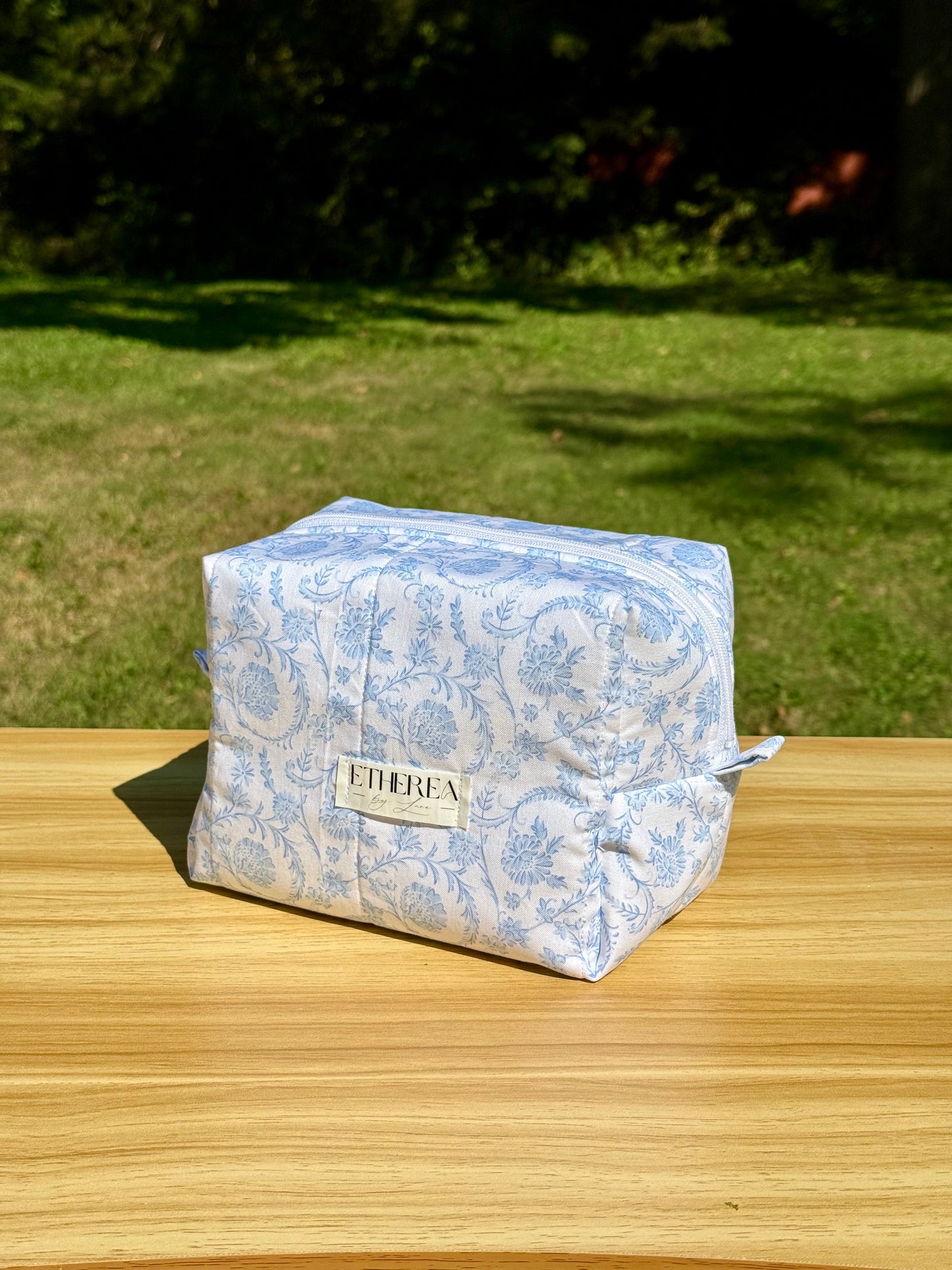 Heavenly Vine - Makeup Bag