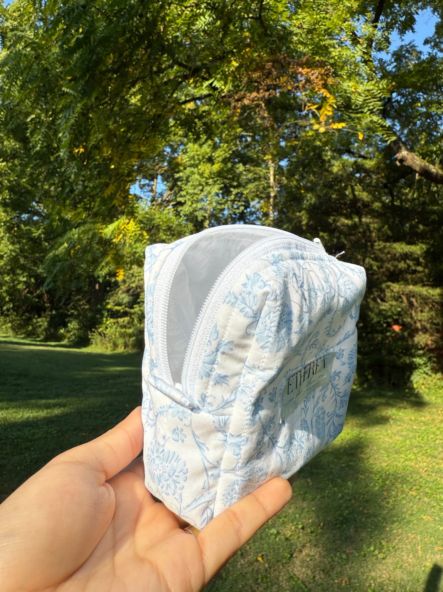 Heavenly Vine - Purse Pouch