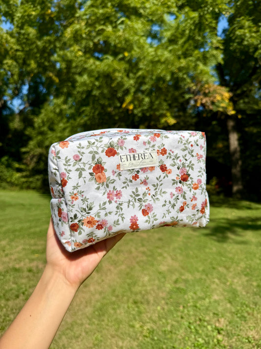 Feeling like fall - Makeup Bag