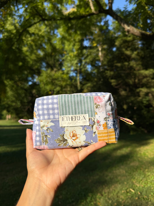 Patchwork Garden - Mini Makeup Bag