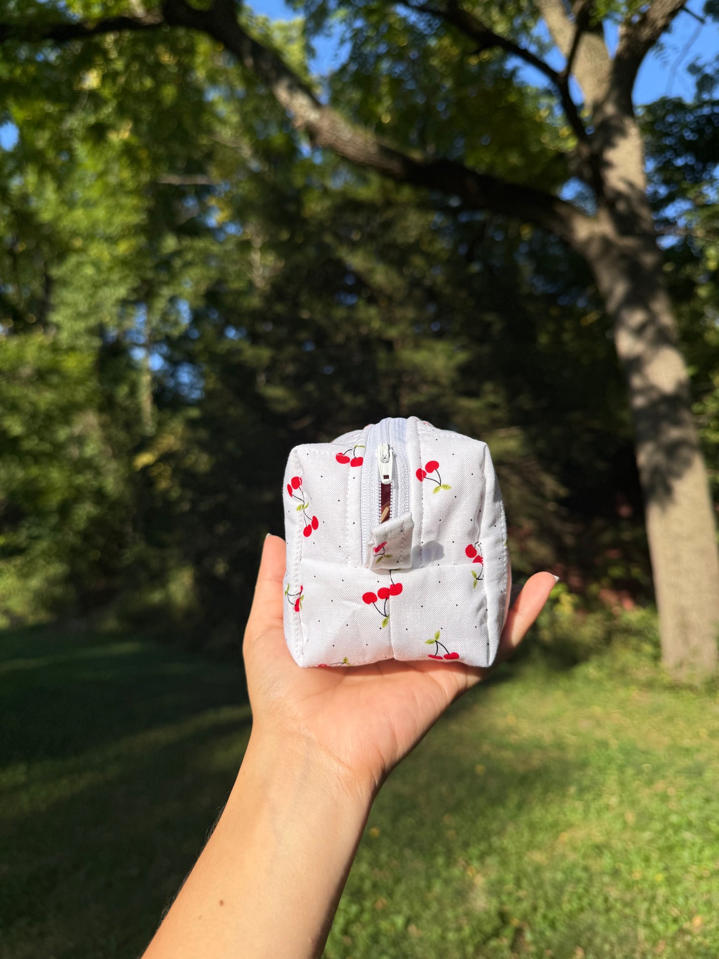 Cherry Joy - Mini Makeup bag